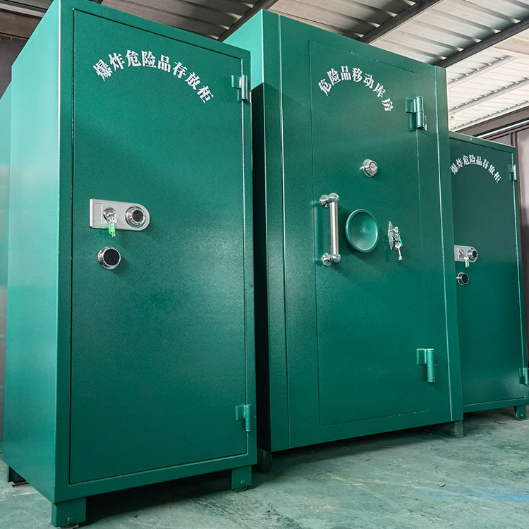 德清危险品存放柜（危险品存放箱）为什么能防火防爆？科学防爆机制与安全保障功能解析